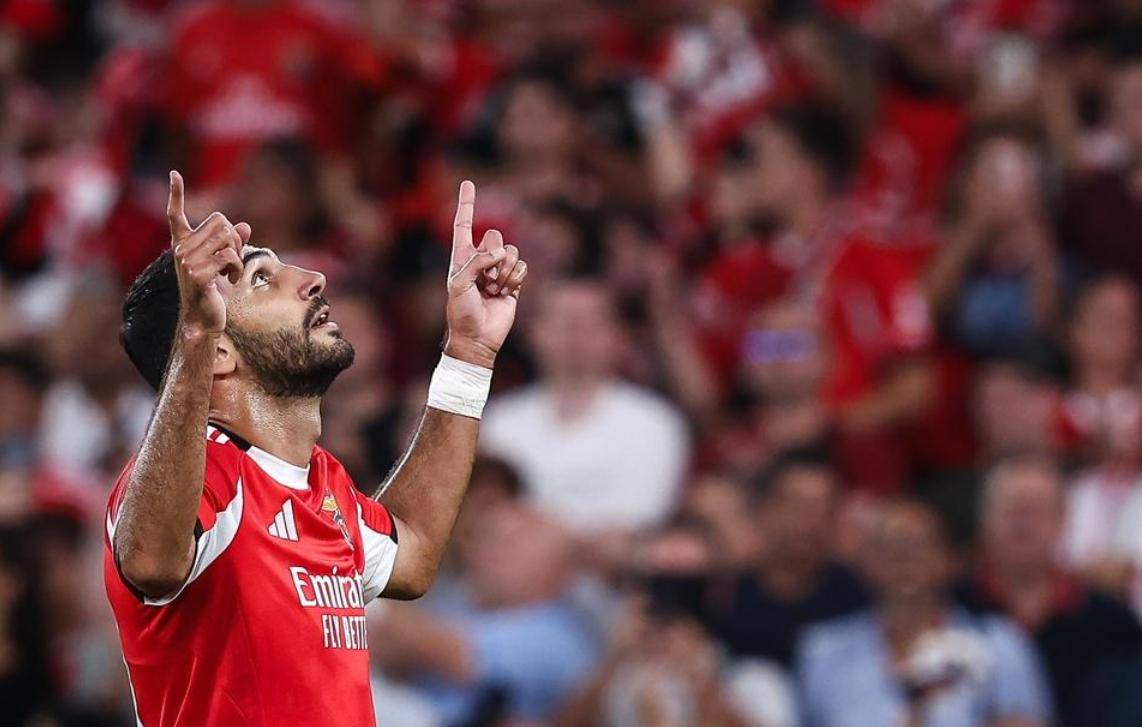 5-0横扫！神锋戴帽，穆里尼奥率队狂飙：9场不败