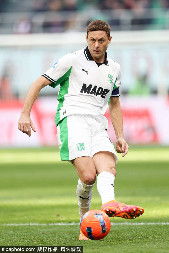 恩昆库5分钟梅开二度!意甲官方幽默致敬:气球庆祝图引发热议